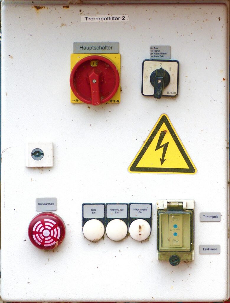 control box, switch, electrical engineering-2652780.jpg